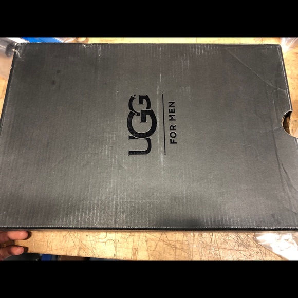 UGG Grade M Kemp - Picture 4 of 5